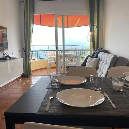 Apartment High Sunny Towers *